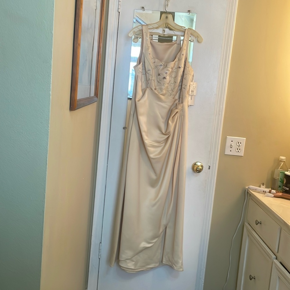 Vintage mother of the bride/groom dress